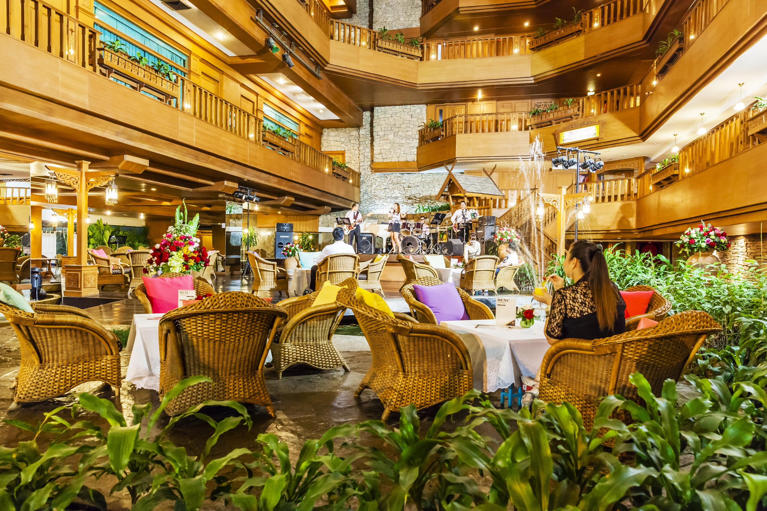 Lotus Pang Suan Kaew Hotel Chiang Mai Exteriör bild